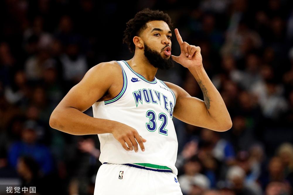 泛的表演与 泛的表演与